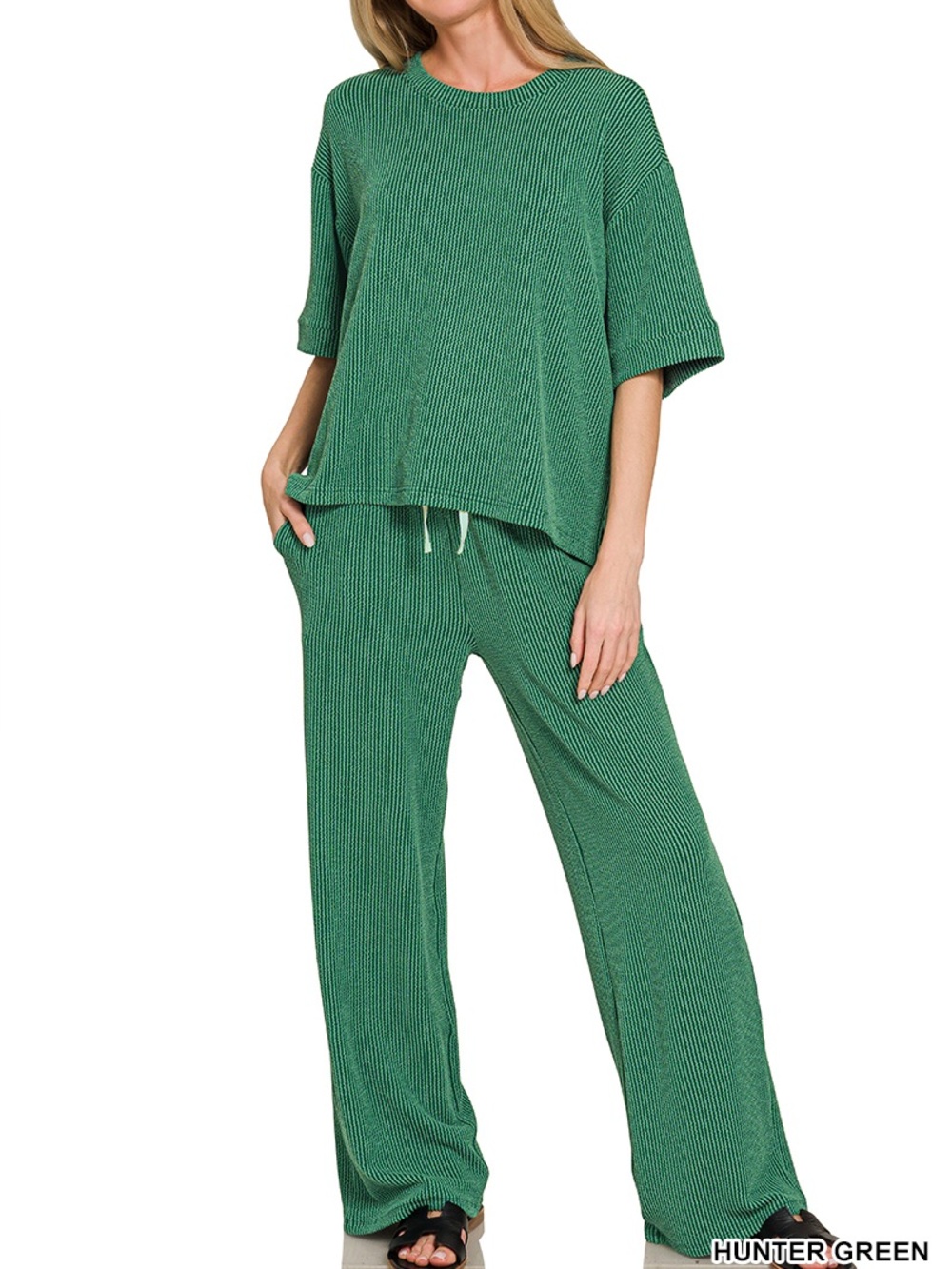 ZENANA HUNTER GREEN RAISED RIB SHORT SLEEVE TEE & PANTS SET NWT